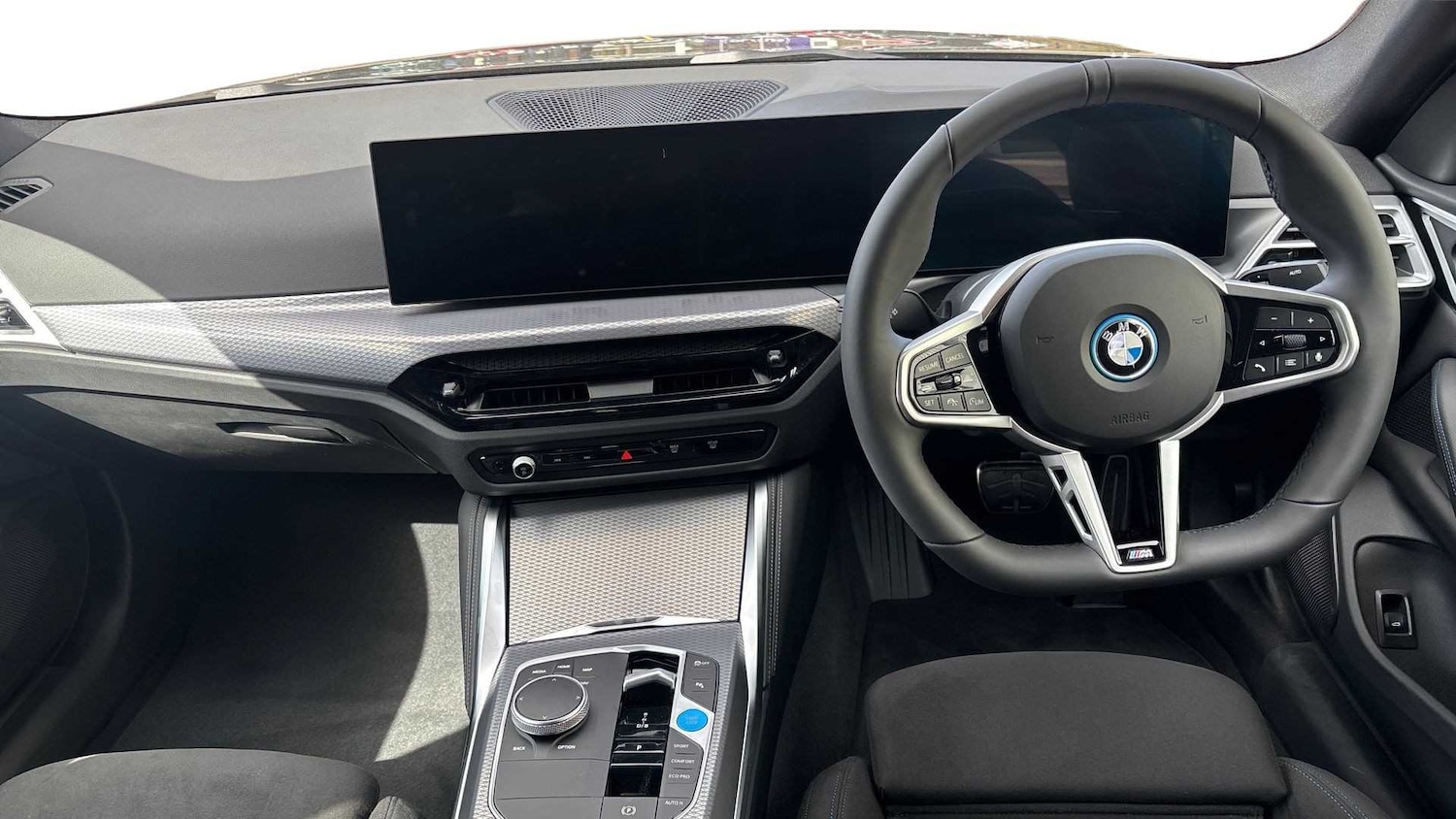Used BMW i4 2025 for sale - 76827685: Photo 6