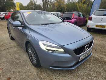 Used Volvo V40 2016 for sale - 73954604: Photo