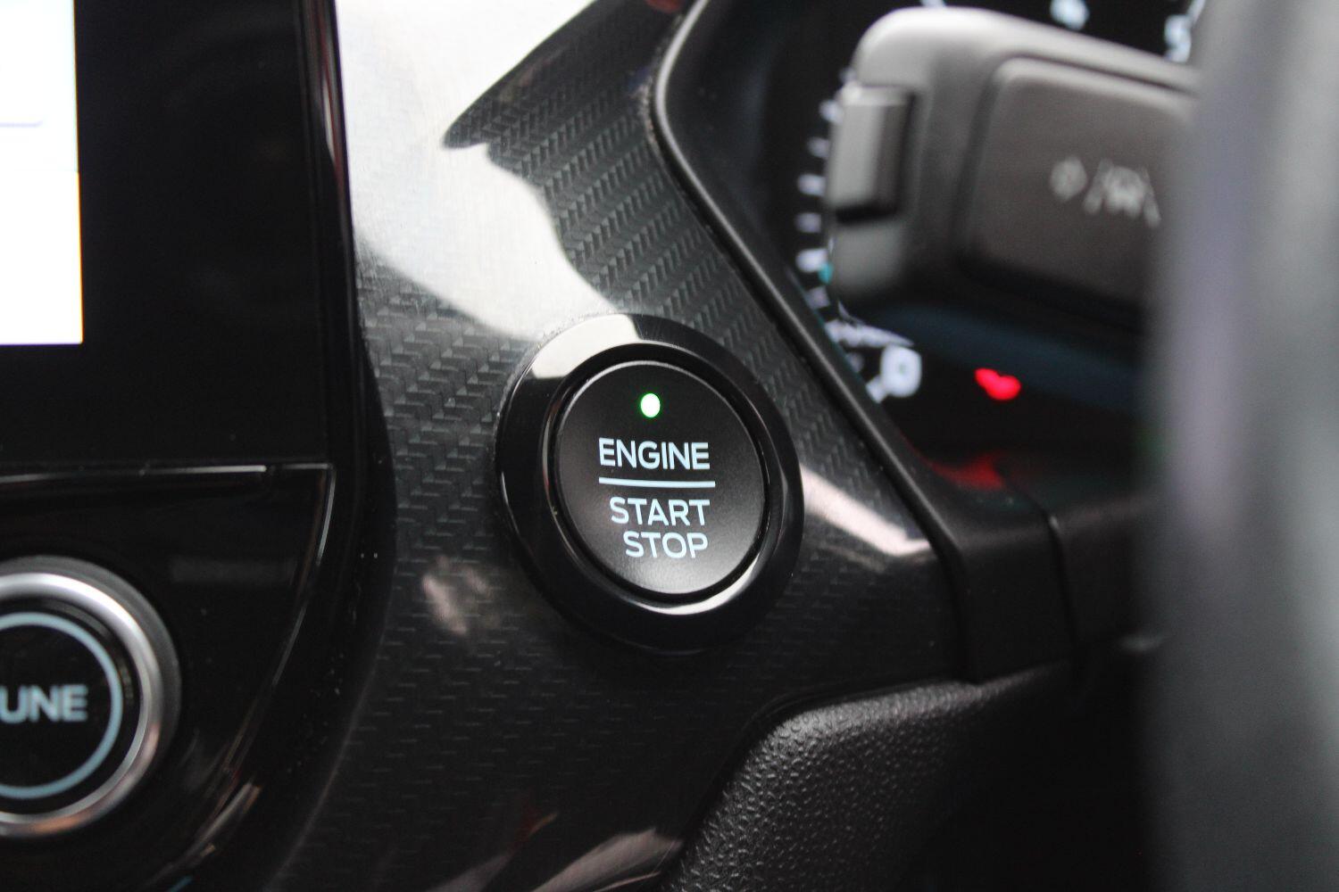 Used Ford Fiesta 2018 for sale - 76751717: Photo 29