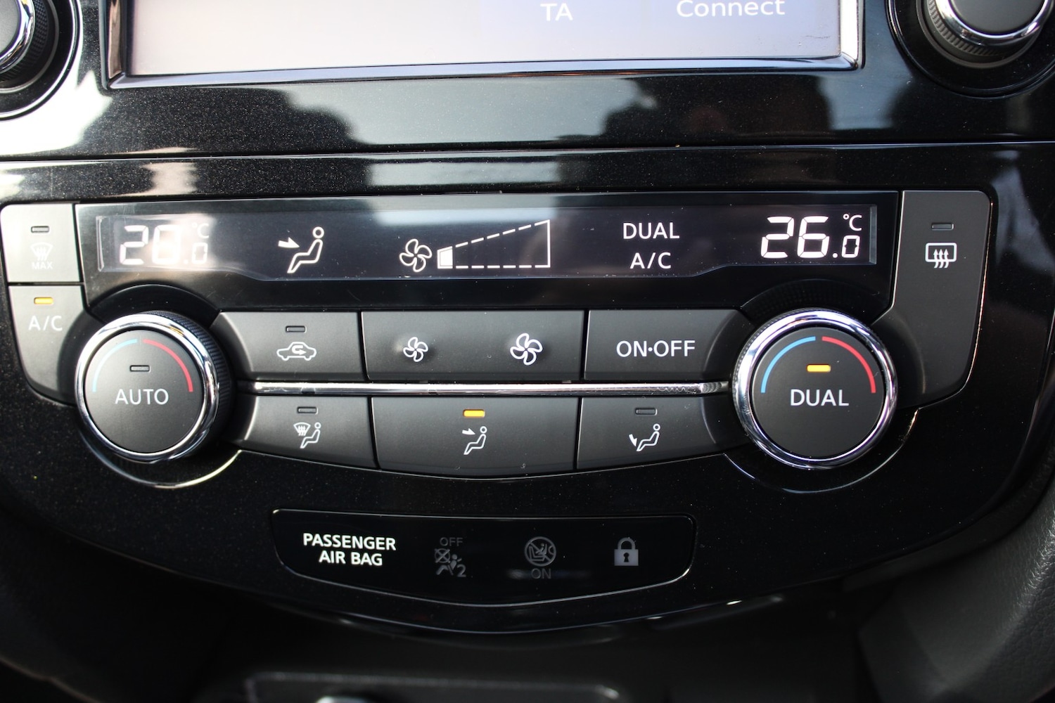 Used Nissan Qashqai 2017 for sale - 76751847: Photo 20