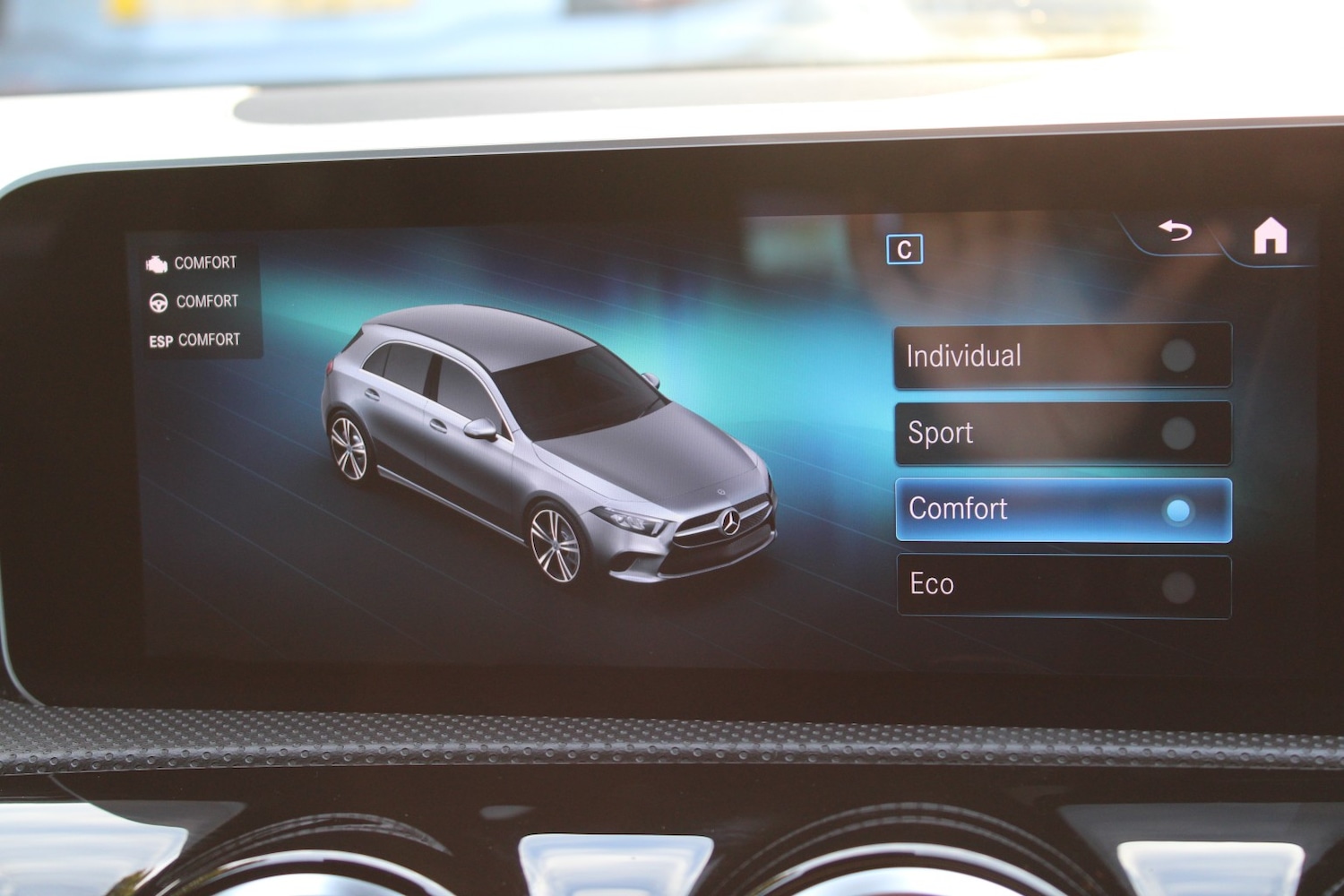 Used Mercedes-Benz A-Class 2018 for sale - 76751736: Photo 24