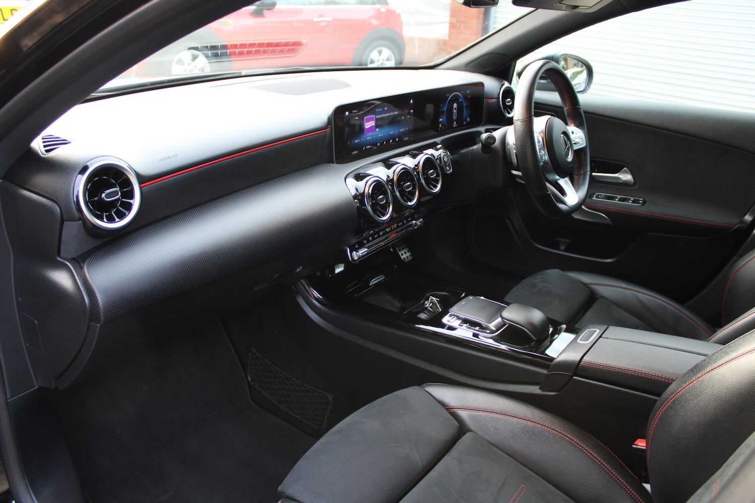 Used Mercedes-Benz A-Class 2018 for sale - 76751736: Photo 39