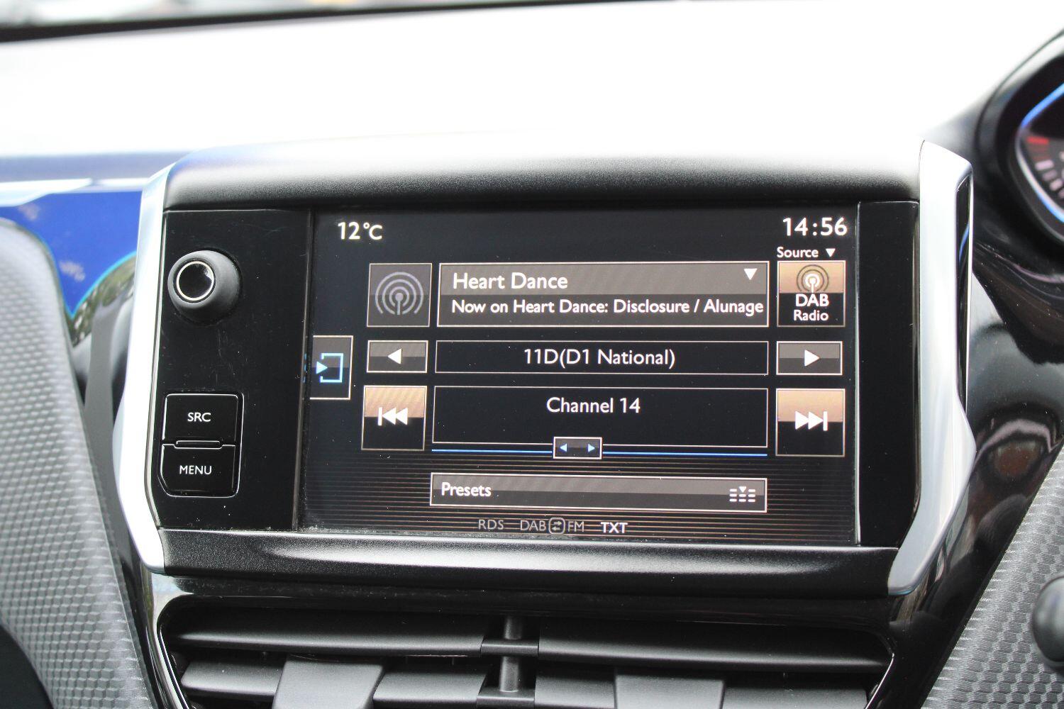 Used Peugeot 2008 2015 for sale - 76751758: Photo 17