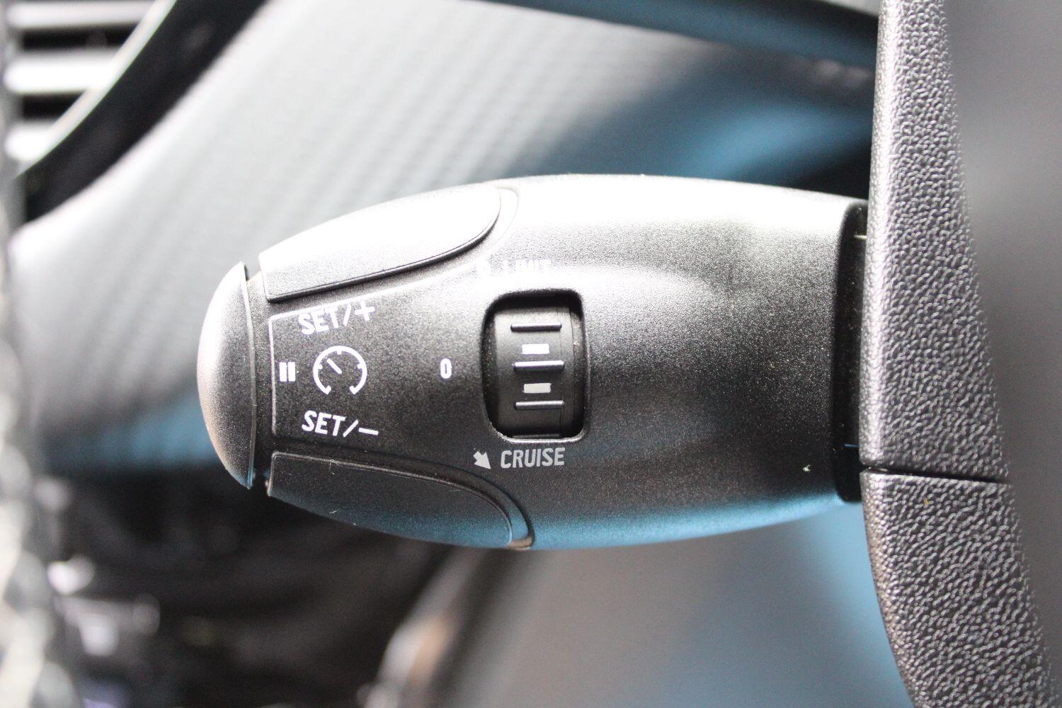 Used Peugeot 2008 2015 for sale - 76751758: Photo 24