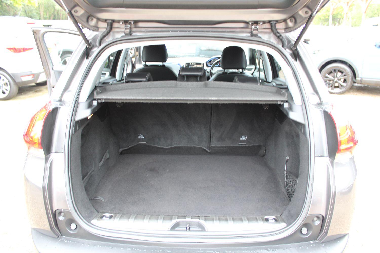 Used Peugeot 2008 2015 for sale - 76751758: Photo 26