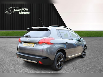 Used Peugeot 2008 2015 for sale - 76751758: Photo