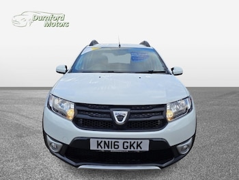 Used Dacia Sandero Stepway 2016 for sale - 76751894: Photo