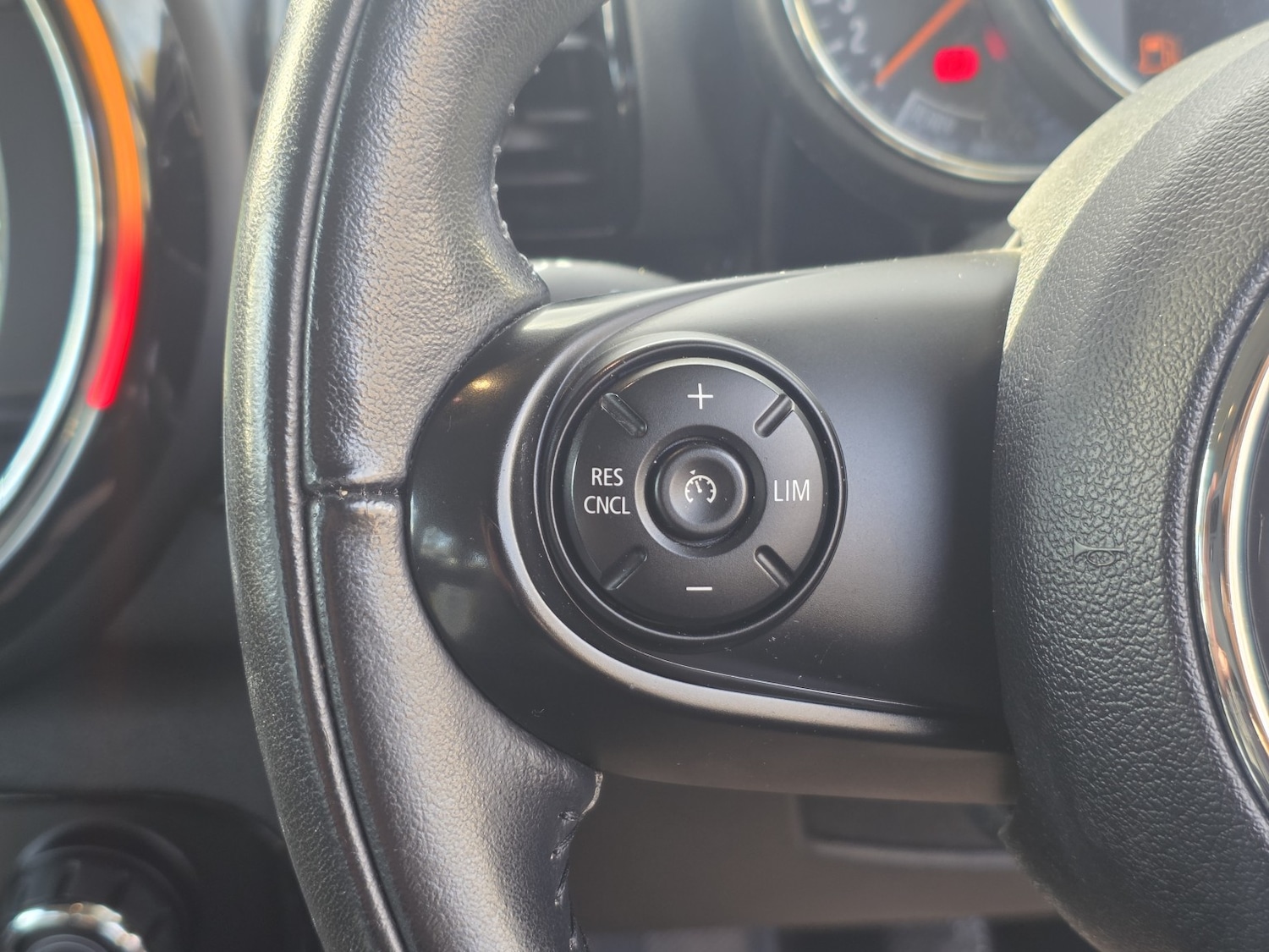 Used MINI Clubman 2017 for sale - 76979515: Photo 21