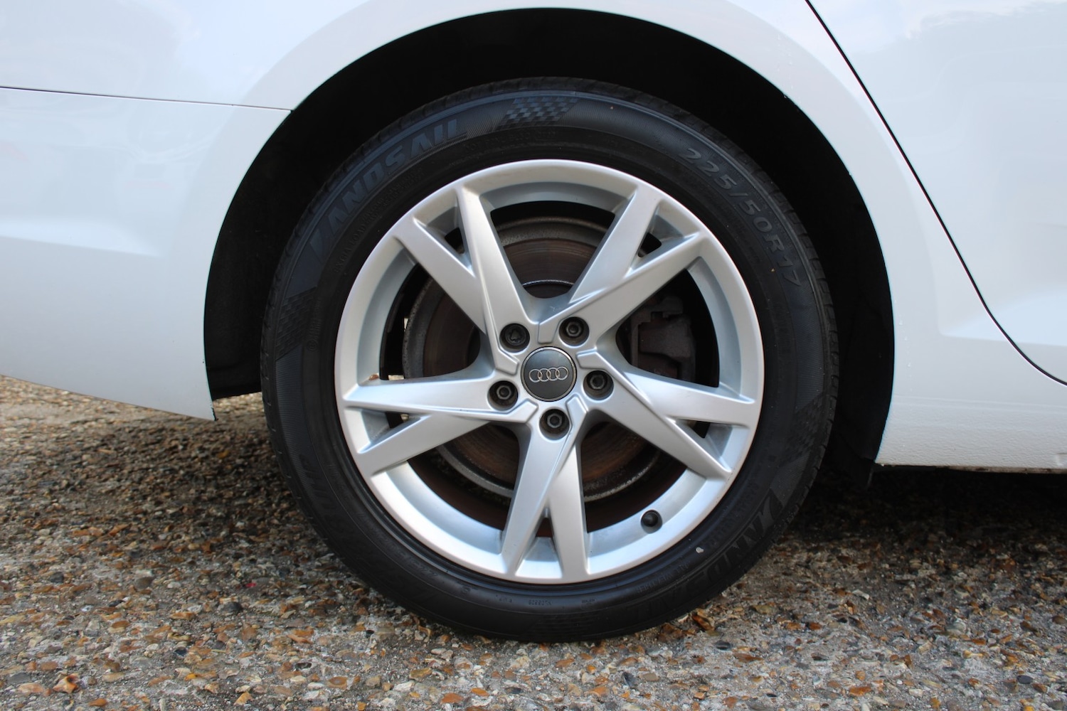 Used Audi A4 2017 for sale - 76751742: Photo 11