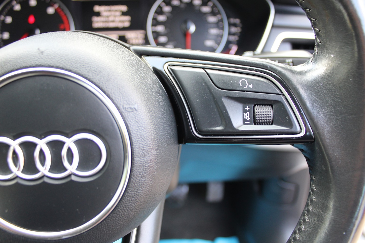 Used Audi A4 2017 for sale - 76751742: Photo 27