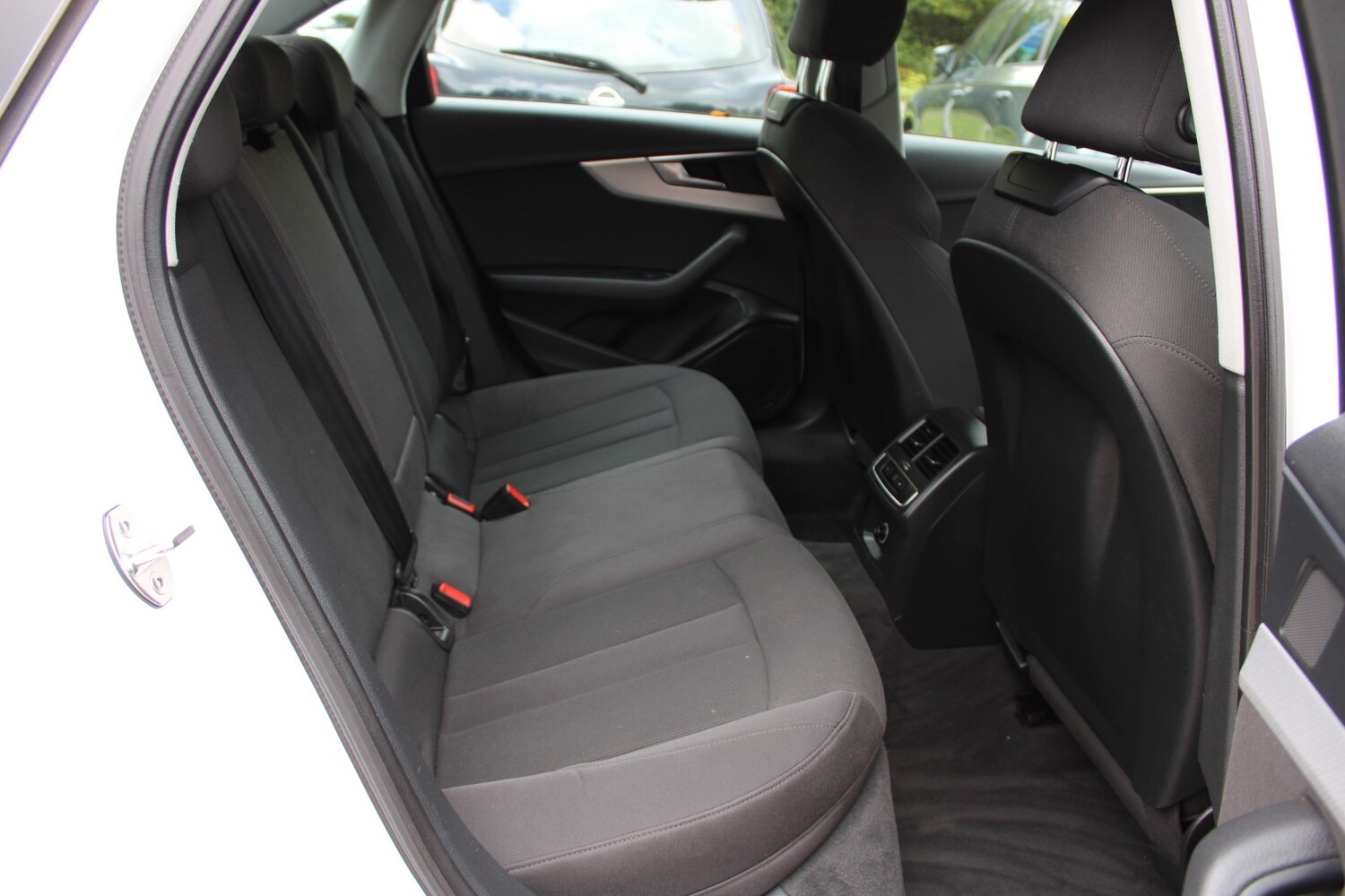 Used Audi A4 2017 for sale - 76751742: Photo 31