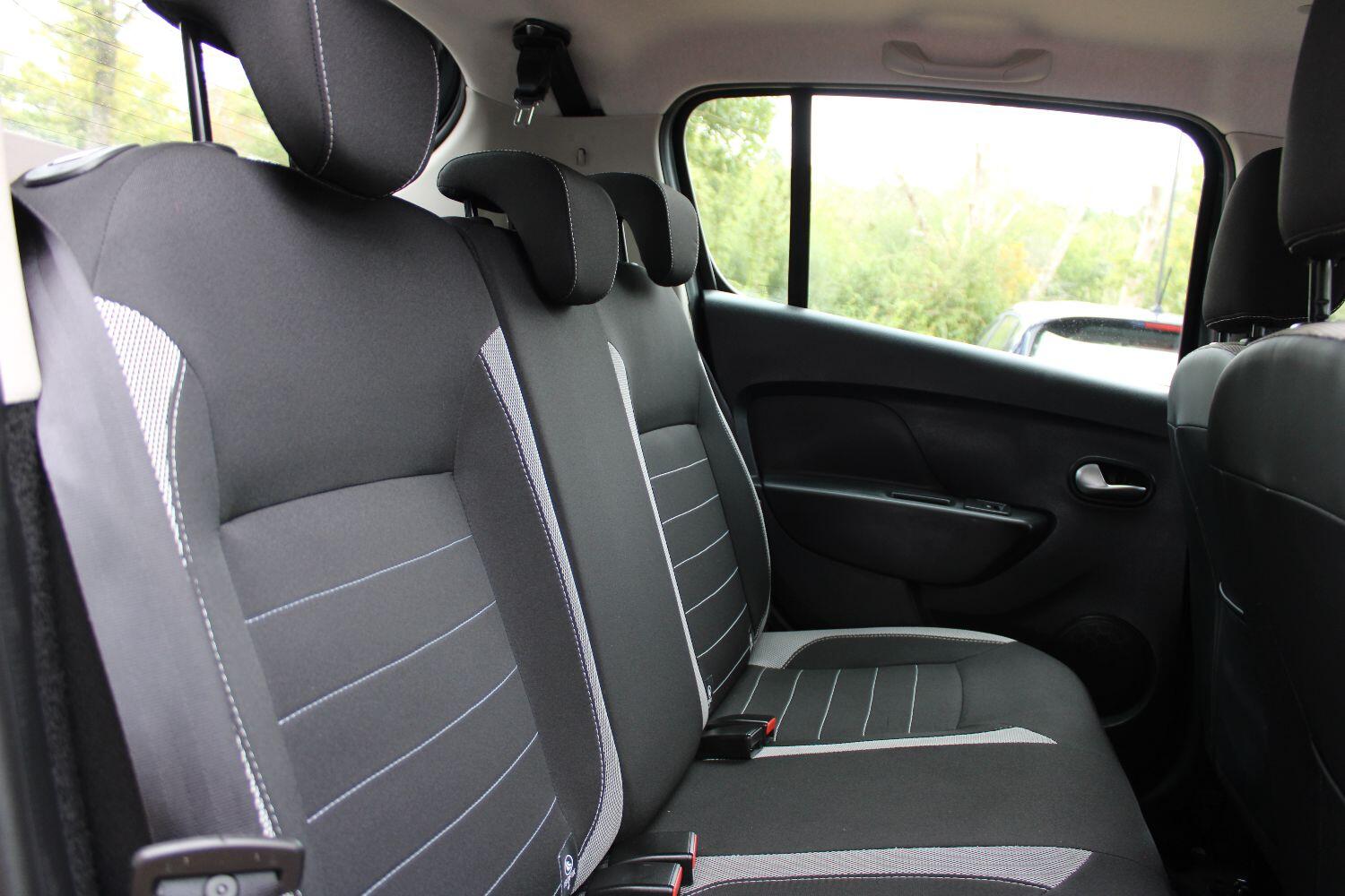 Used Dacia Sandero Stepway 2018 for sale - 76751764: Photo 25