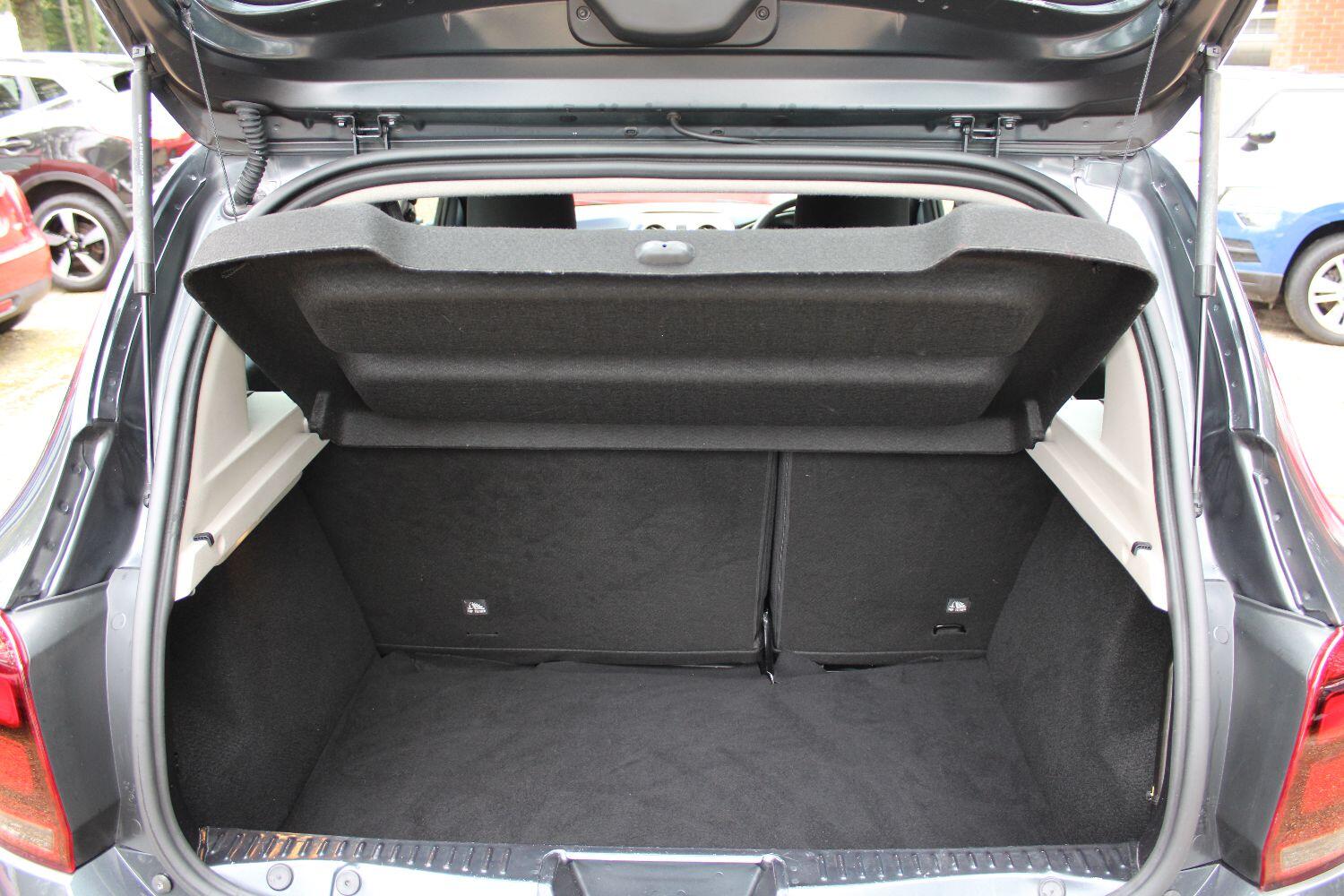 Used Dacia Sandero Stepway 2018 for sale - 76751764: Photo 27