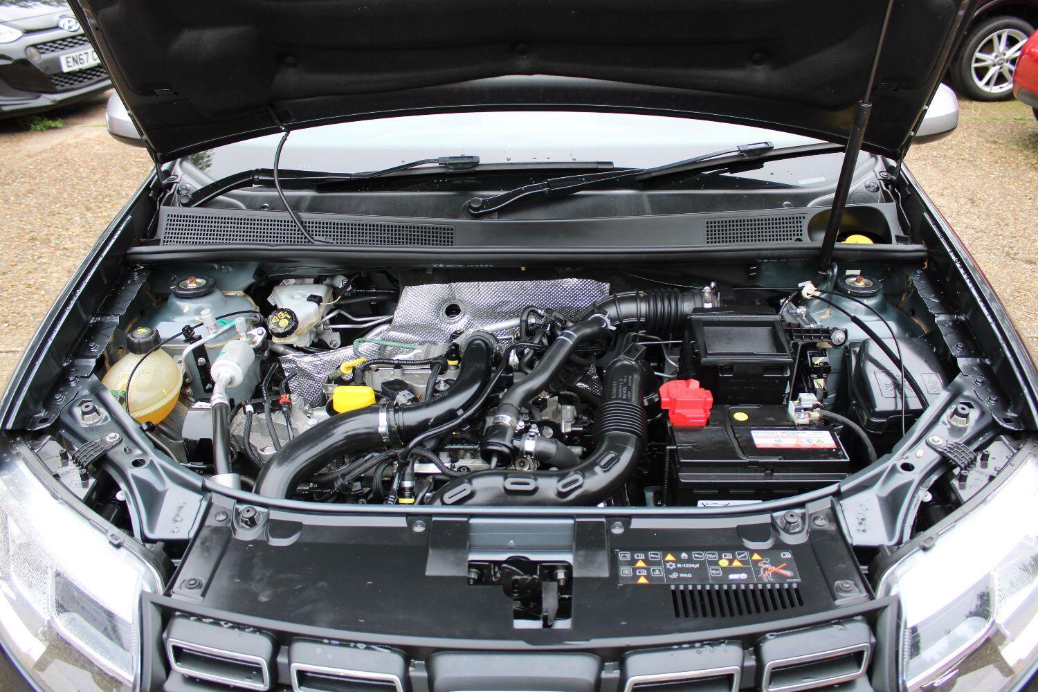 Used Dacia Sandero Stepway 2018 for sale - 76751764: Photo 29