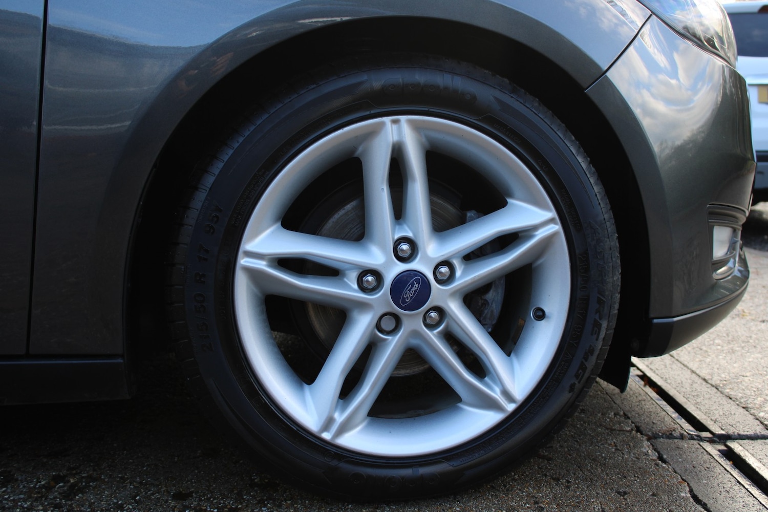 Used Ford Focus 2017 for sale - 76751791: Photo 11