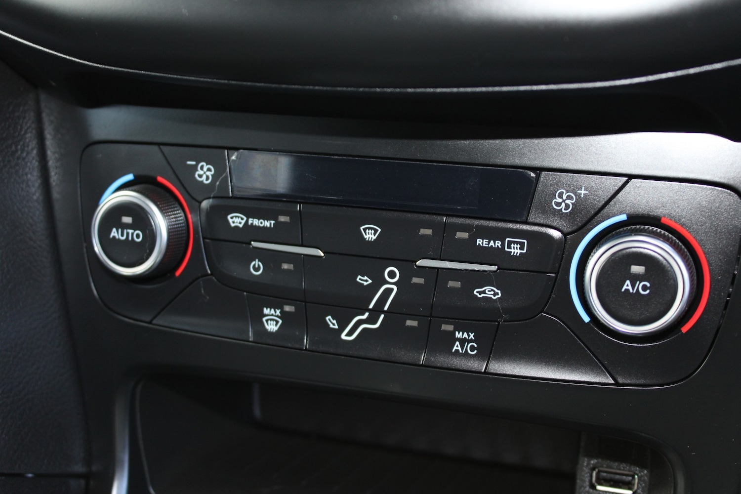 Used Ford Focus 2017 for sale - 76751791: Photo 18