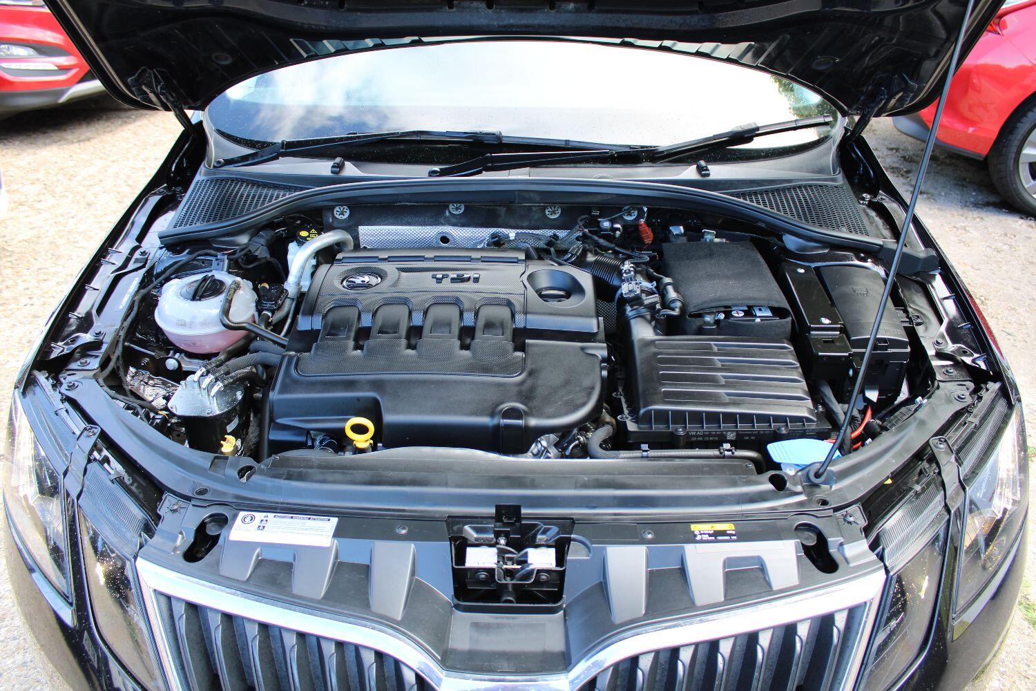 Used Skoda Octavia 2017 for sale - 76751726: Photo 28