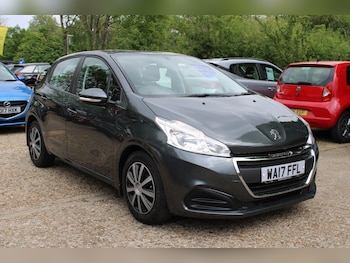 Used Peugeot 208 2024 for sale - 74664411: Photo