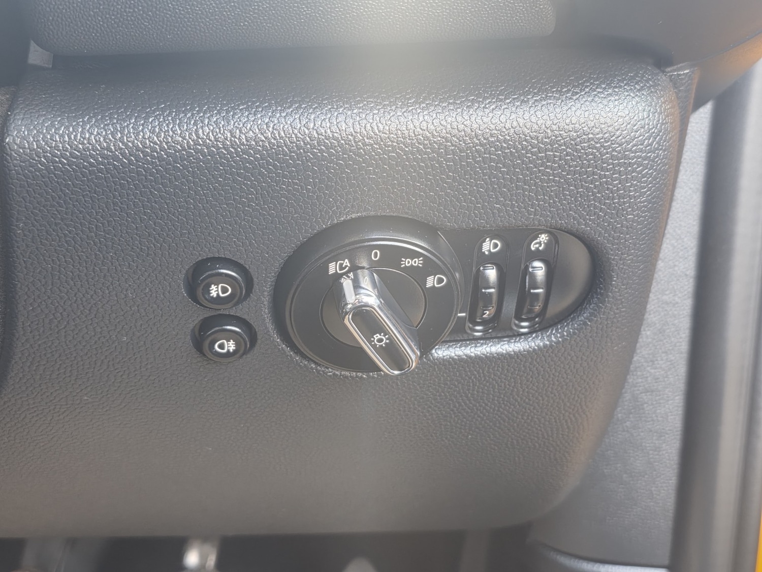 Used MINI Hatch 2015 for sale - 76979528: Photo 12