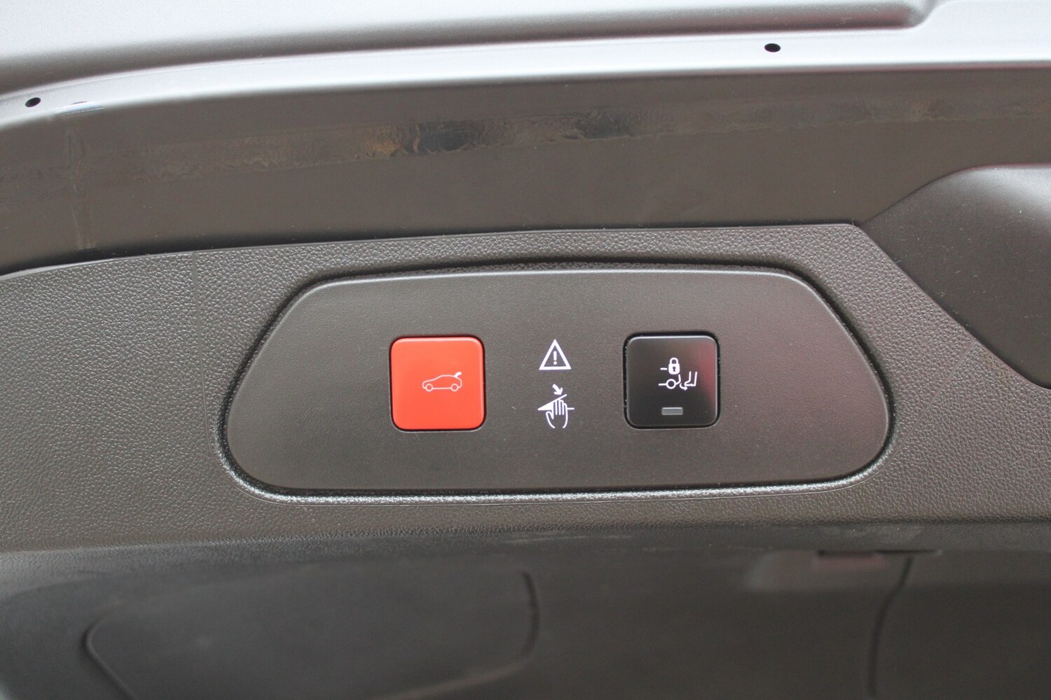 Used Vauxhall Grandland X 2018 for sale - 76751744: Photo 32