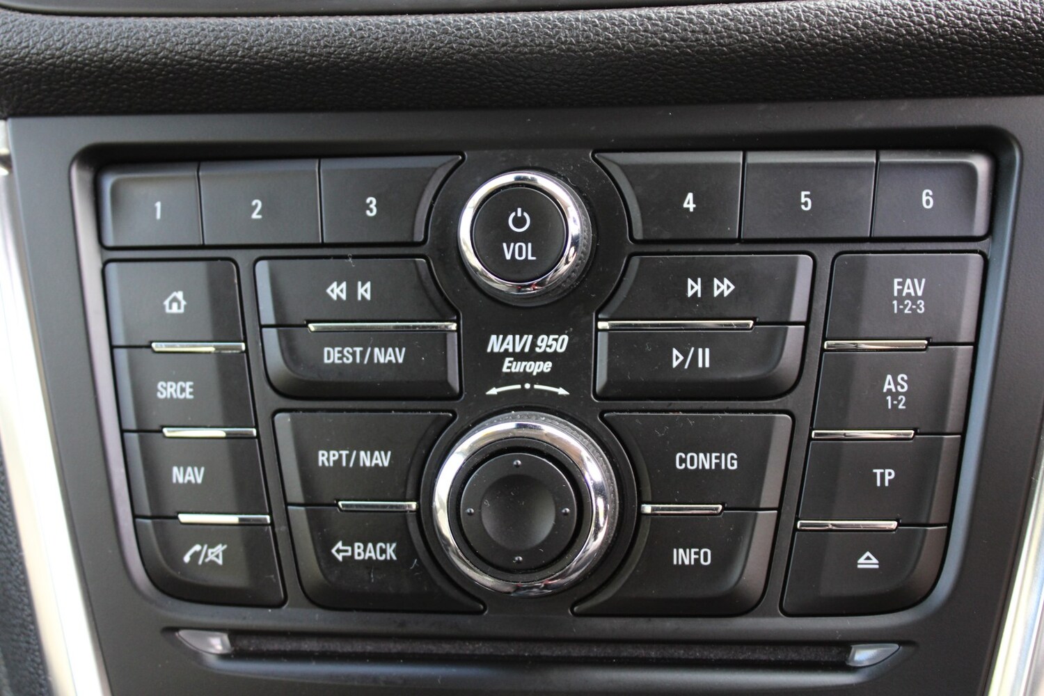 Used Vauxhall Mokka 2016 for sale - 76751750: Photo 7