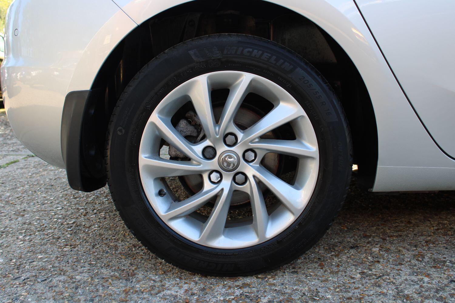 Used Vauxhall Astra 2019 for sale - 76751794: Photo 11