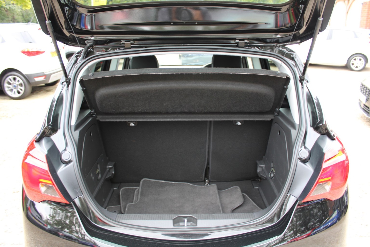 Used Vauxhall Corsa 2018 for sale - 76751741: Photo 25