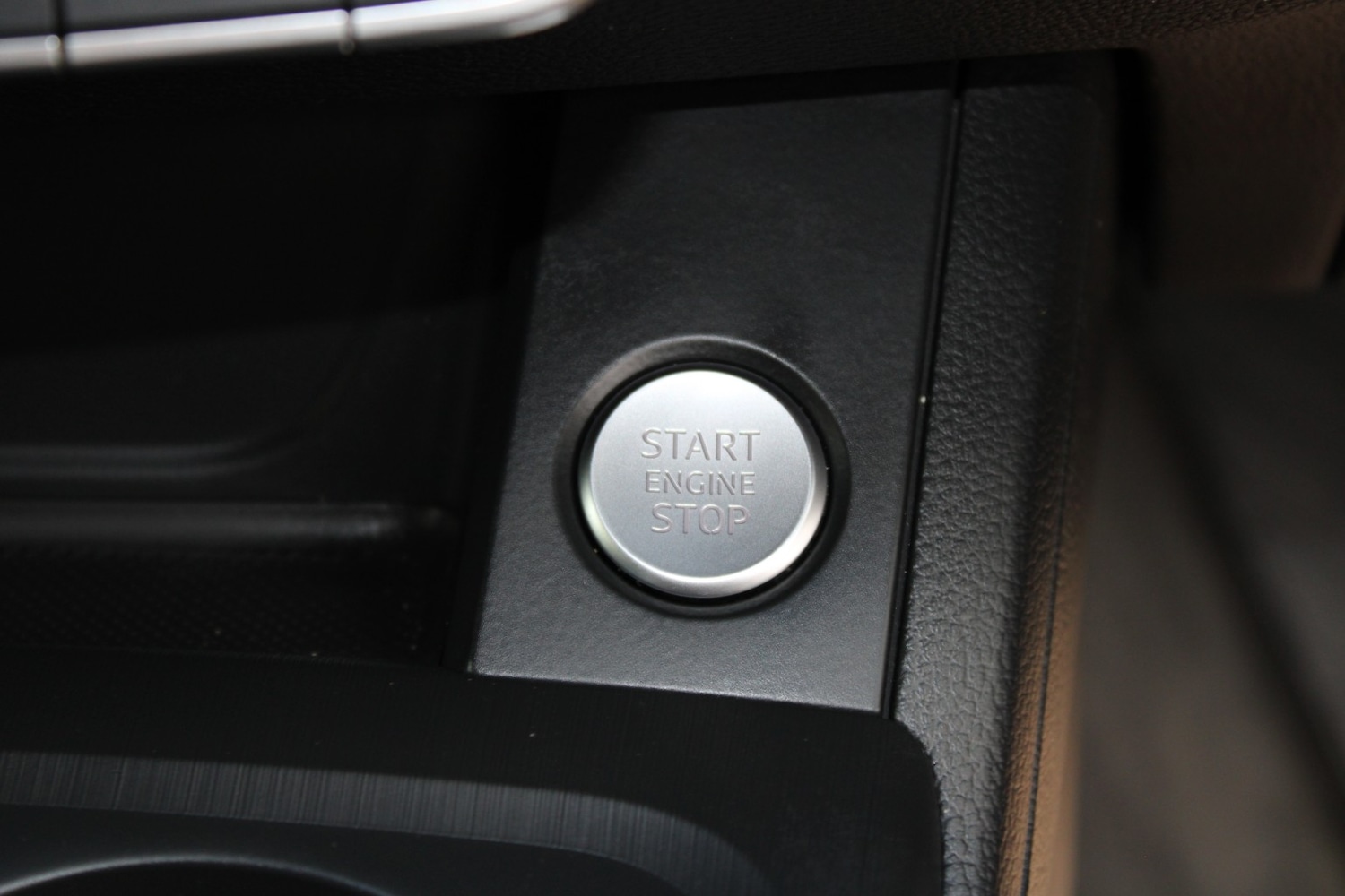 Used Audi A4 2017 for sale - 76751721: Photo 23