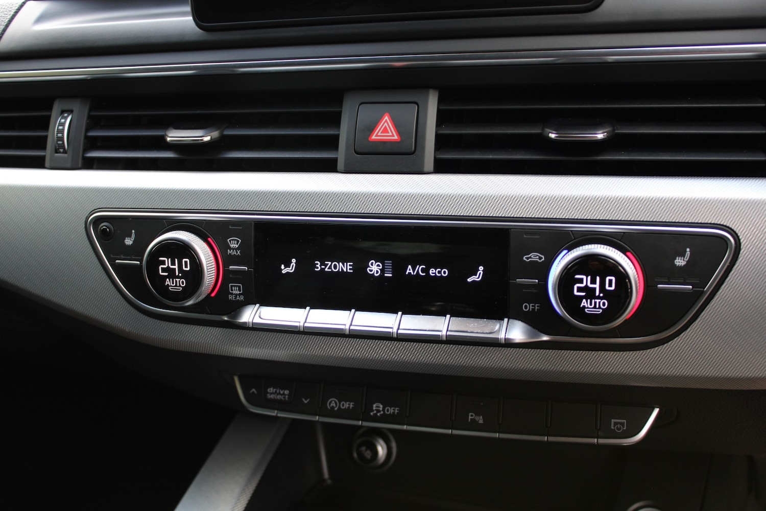 Used Audi A4 2017 for sale - 76751721: Photo 28