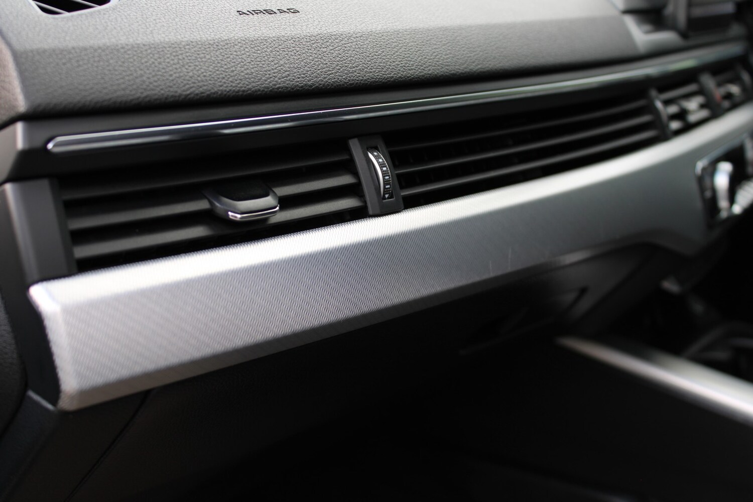 Used Audi A4 2017 for sale - 76751721: Photo 38