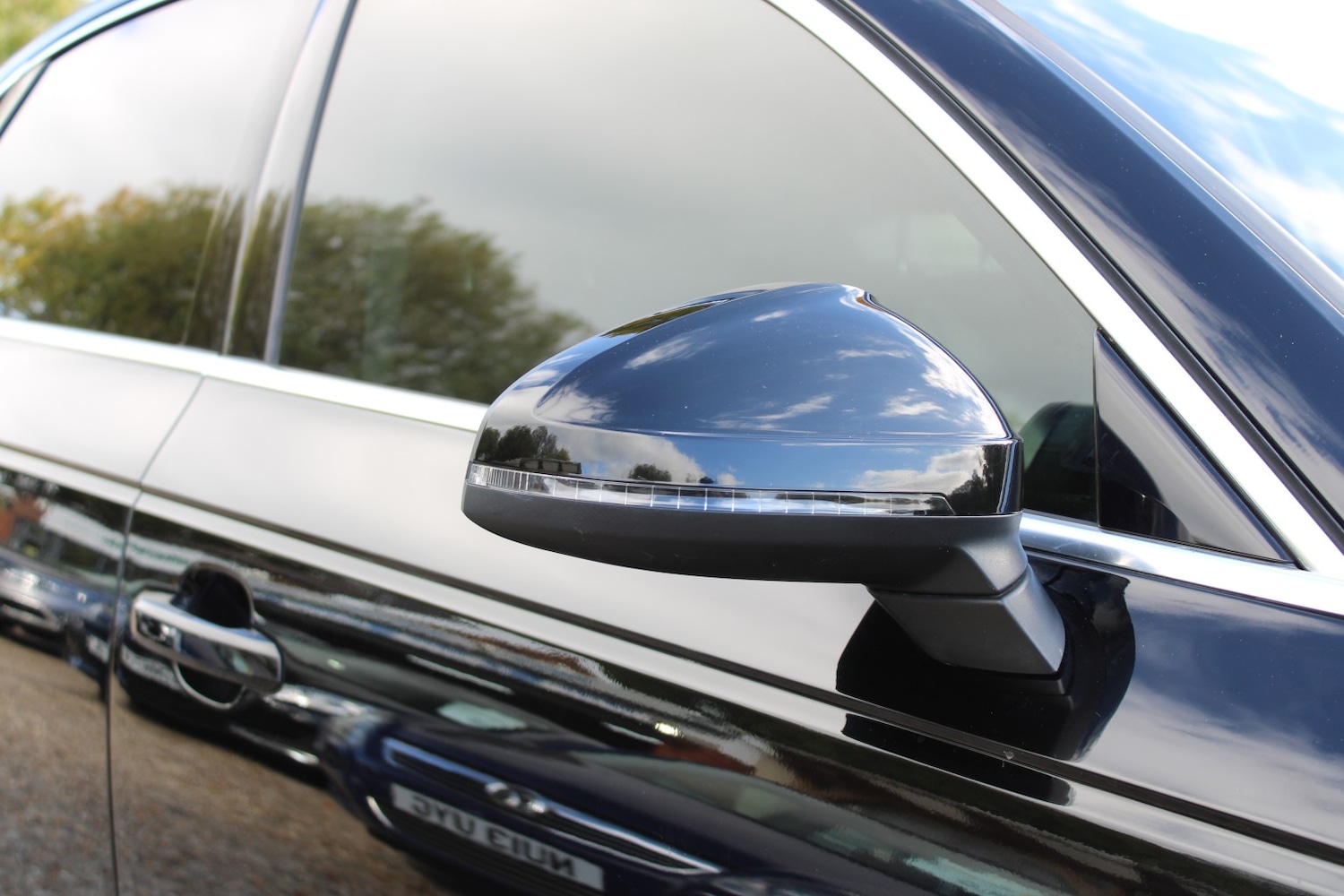 Used Audi A4 2017 for sale - 76751721: Photo 9