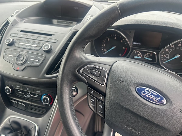 Used Ford Kuga 2017 for sale - 75191384: Photo 9