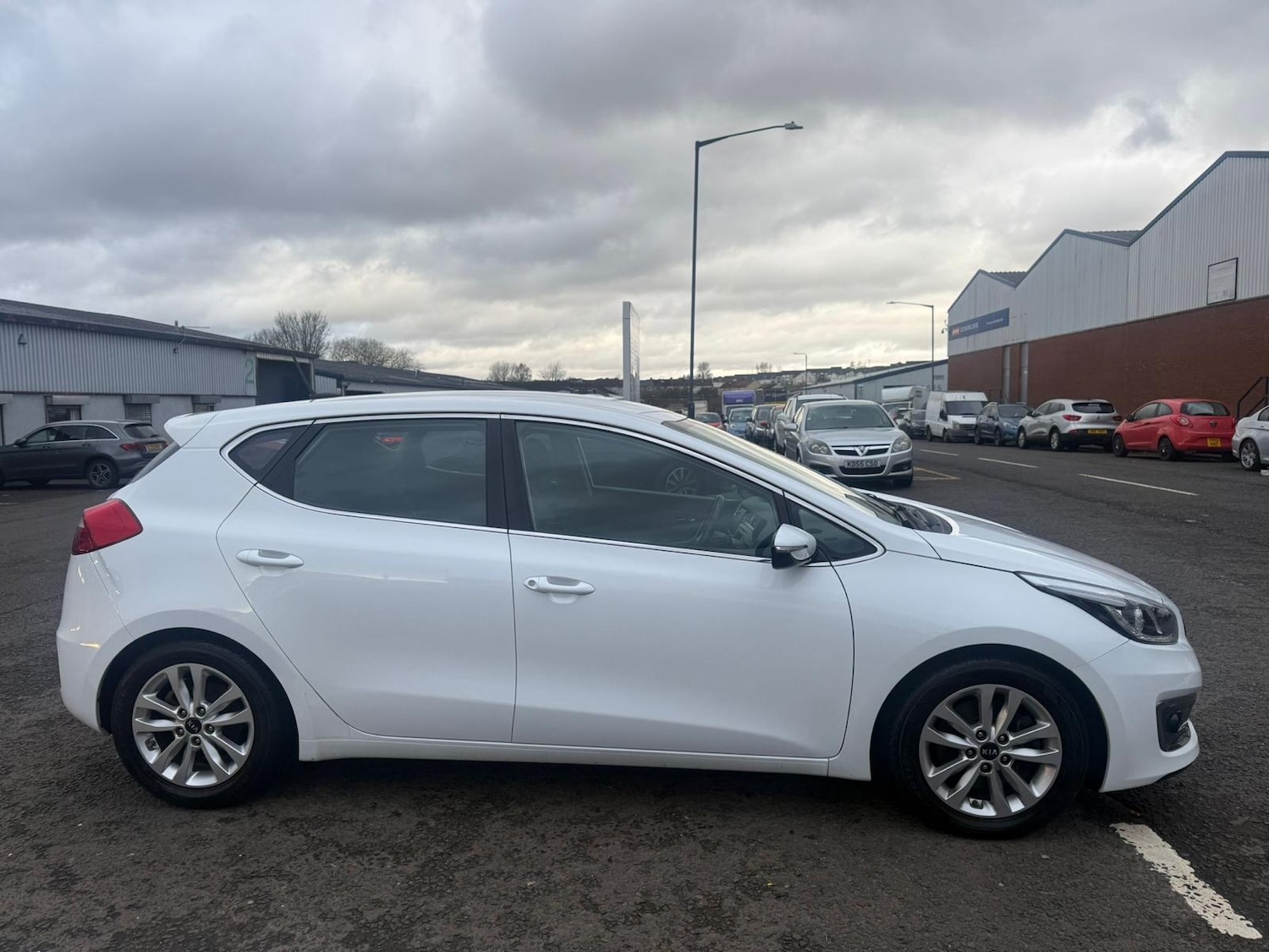 Used Kia Ceed 2016 for sale - 77652958: Photo 4