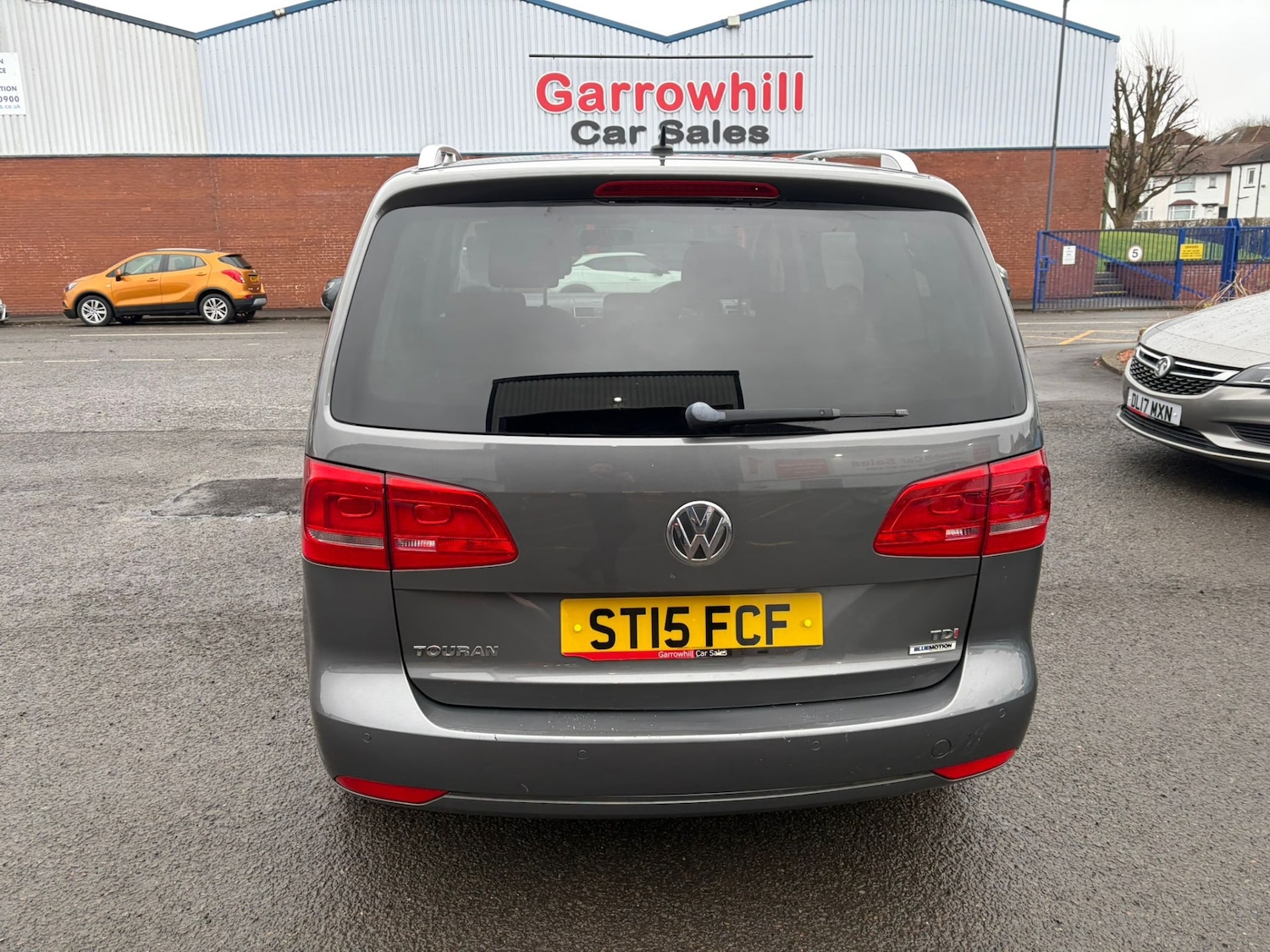 Used Volkswagen Touran 2015 for sale - 77629440: Photo 4