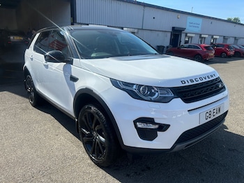 Used Land Rover Discovery Sport 2018 for sale - 75701279: Photo