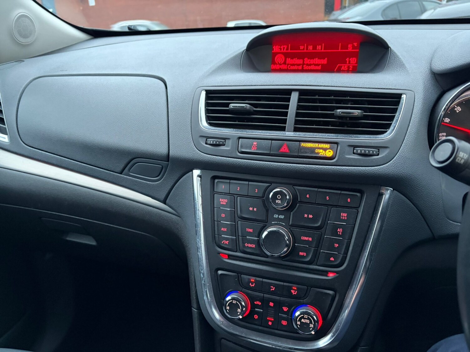 Used Vauxhall Mokka 2015 for sale - 77326978: Photo 12