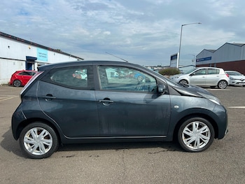 Used Toyota AYGO 2015 for sale - 79512442: Photo