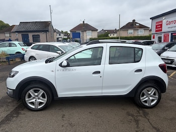 Used Dacia Sandero Stepway 2014 for sale - 78473859: Photo