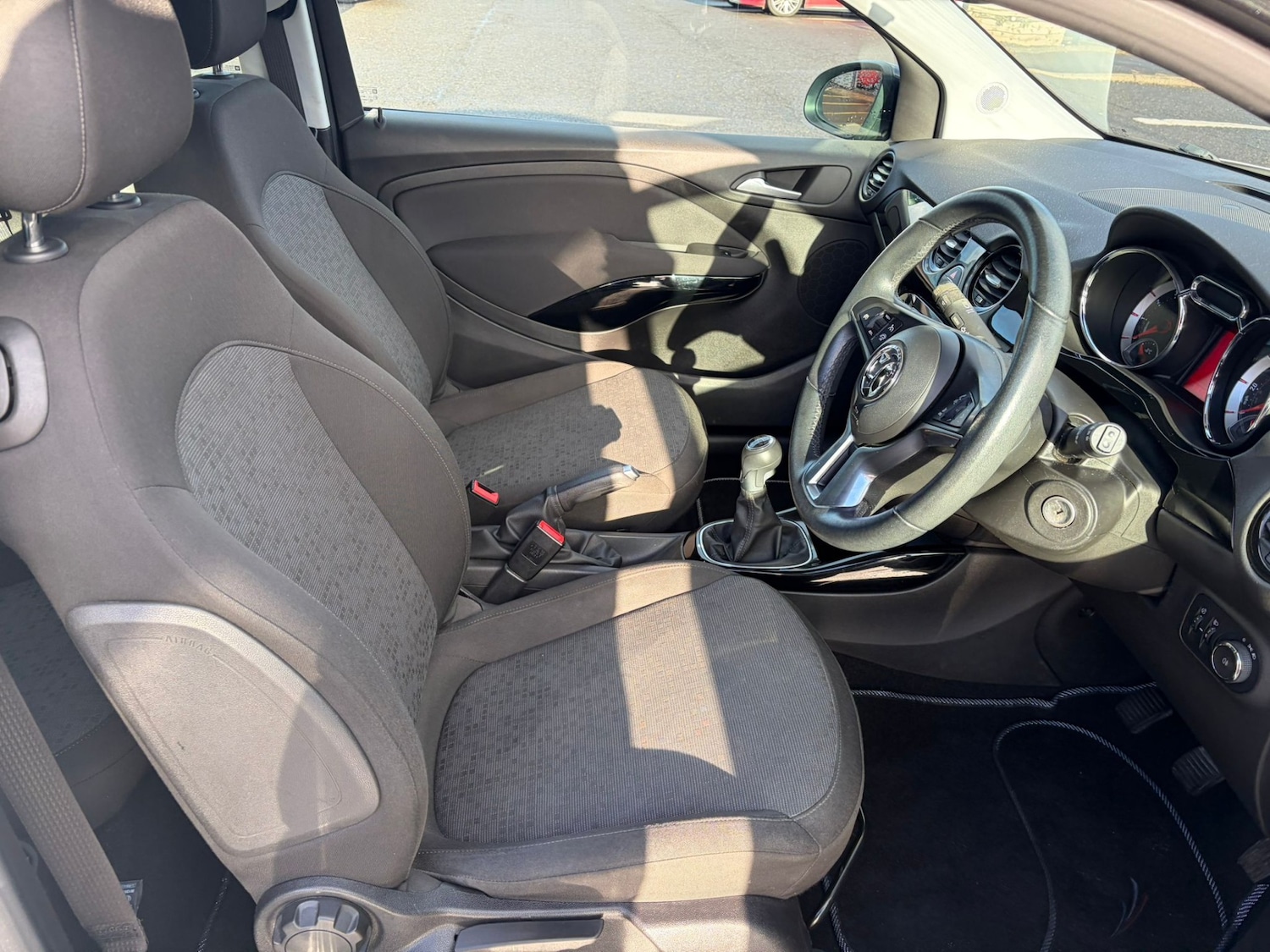 Used Vauxhall ADAM 2015 for sale - 77207974: Photo 10