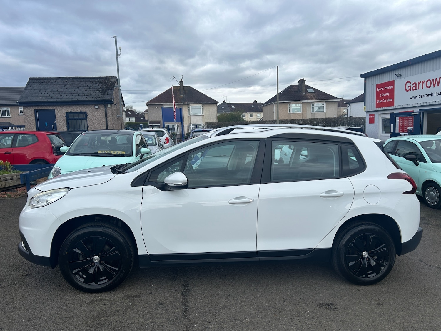 Used Peugeot 2008 2017 for sale - 77934466: Photo 6