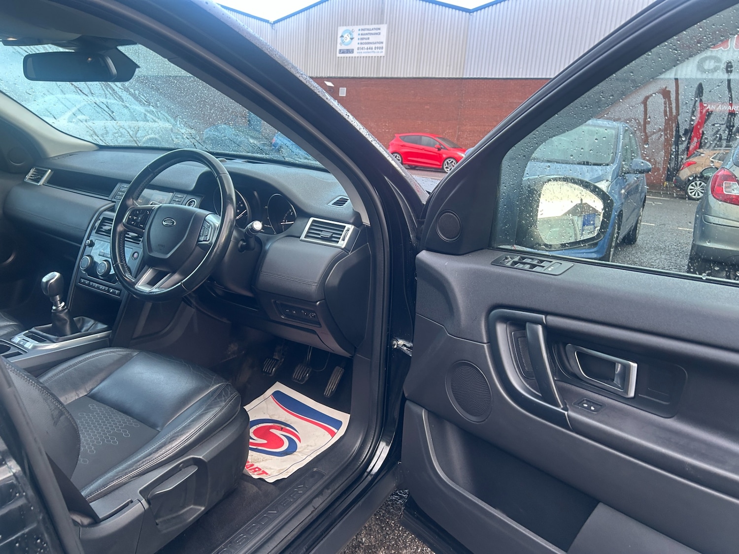 Used Land Rover Discovery Sport 2017 for sale - 76404527: Photo 12