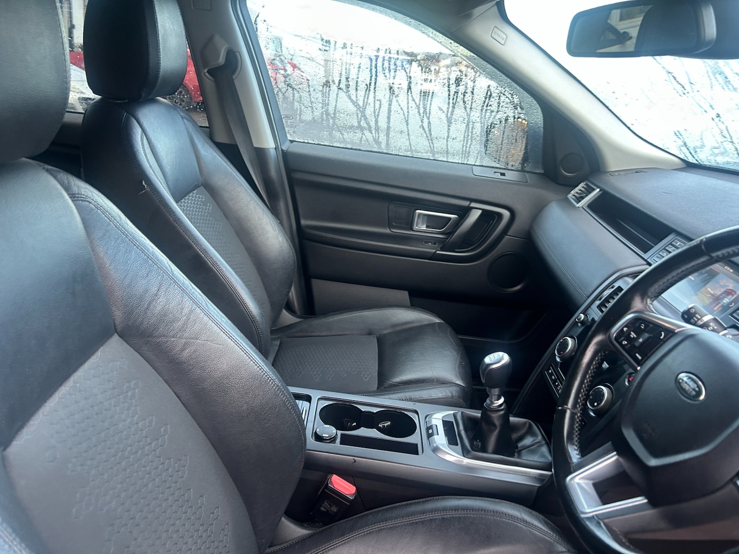 Used Land Rover Discovery Sport 2017 for sale - 76404527: Photo 13