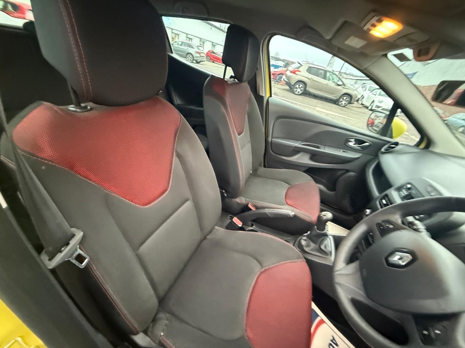 Used Renault Clio 2013 for sale - 77375840: Photo 7