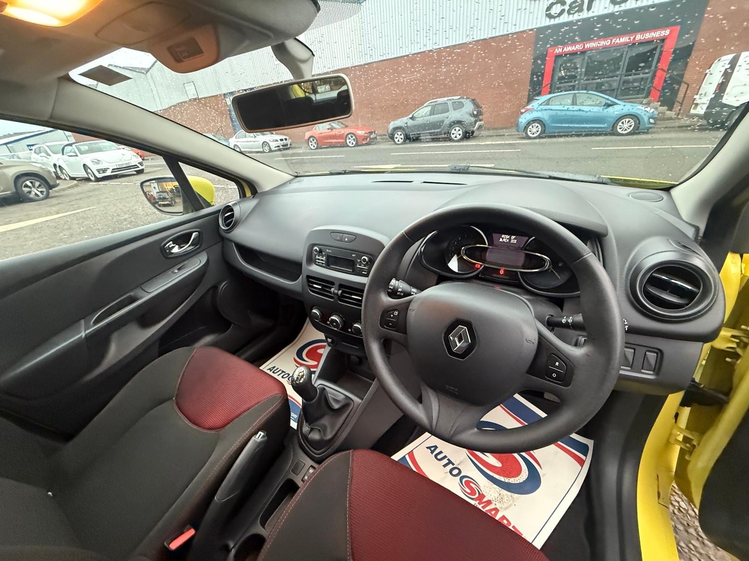 Used Renault Clio 2013 for sale - 77375840: Photo 9