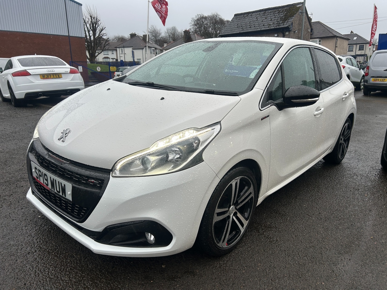 Used Peugeot 208 2019 for sale - 77570353: Photo 5