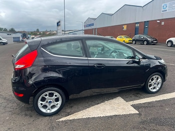 Used Ford Fiesta 2012 for sale - 79571614: Photo