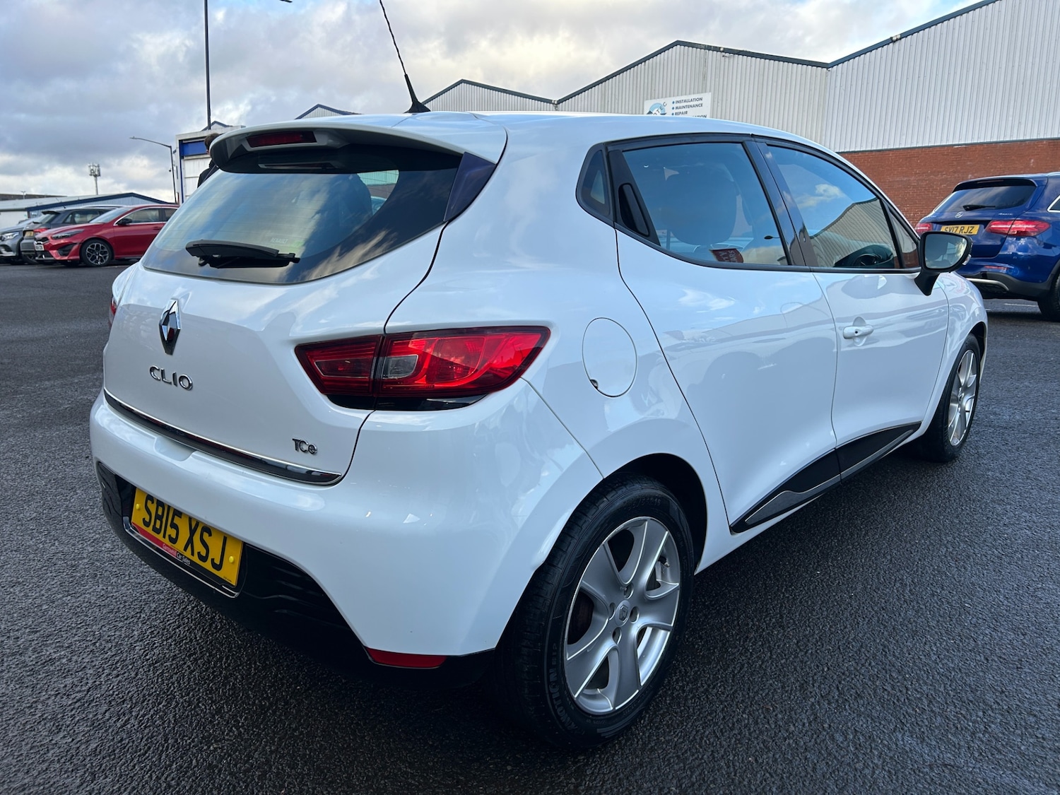 Used Renault Clio 2015 for sale - 77848407: Photo 11