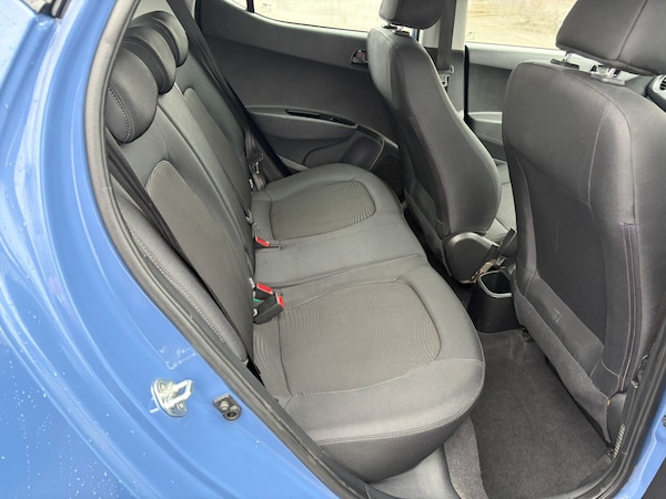 Used Hyundai i10 2017 for sale - 76287174: Photo 15