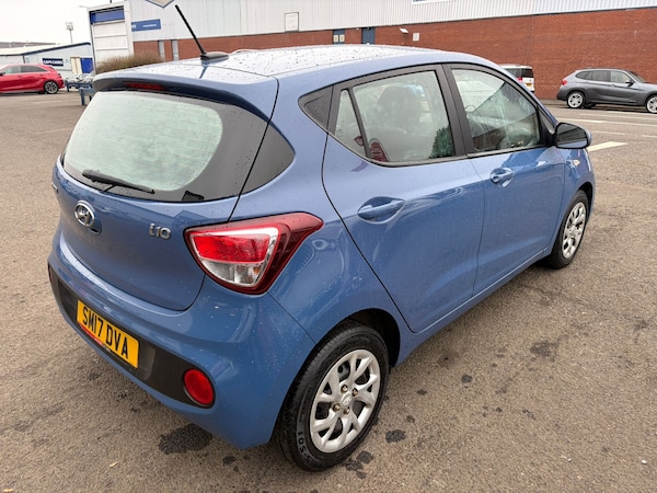 Used Hyundai i10 2017 for sale - 76287174: Photo 6