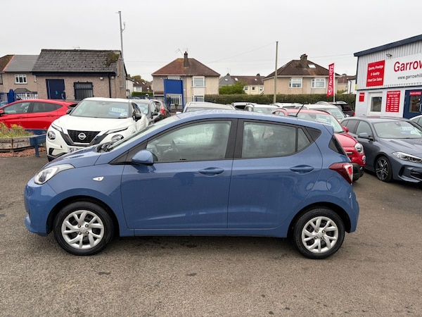 Used Hyundai i10 2017 for sale - 76287174: Photo 9